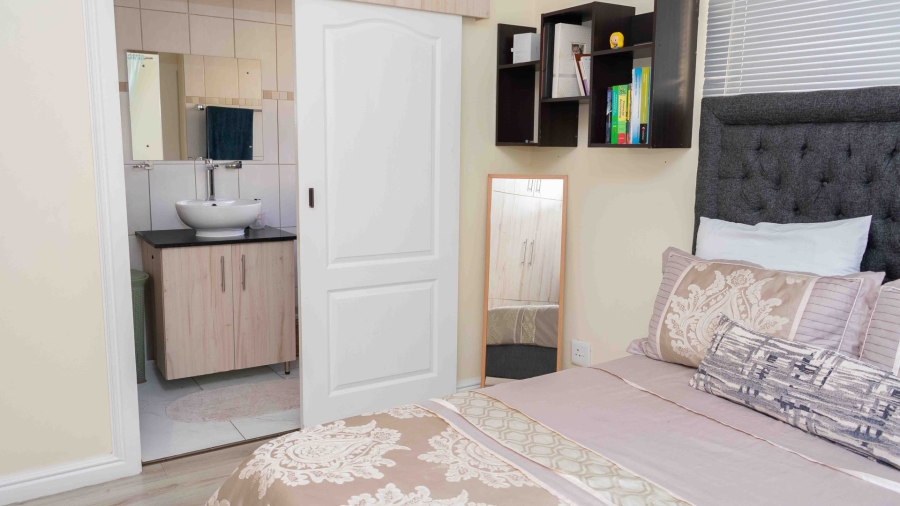 3 Bedroom Property for Sale in Lovemore Park Eastern Cape